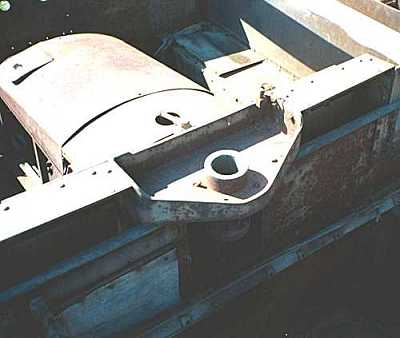 2 pdr mount on carrier