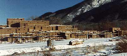 Native Americans - Indian Homes, Native Housing, Tipis, Wigwams and Longhouses