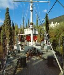 View of the bow section of the Puglia