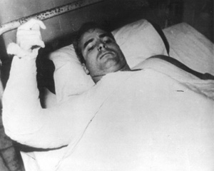 Vietnam War - Senator John McCain of Arizona Biography - U.S. Navy Lt. Commander. John McCain (now a US Senator) suffered severe injuries in 1967 from bailing out of his A-4 over Hanoi and being beaten by a mob. A prize hostage because of his prominent father, he rejected offers of quick repatriation.