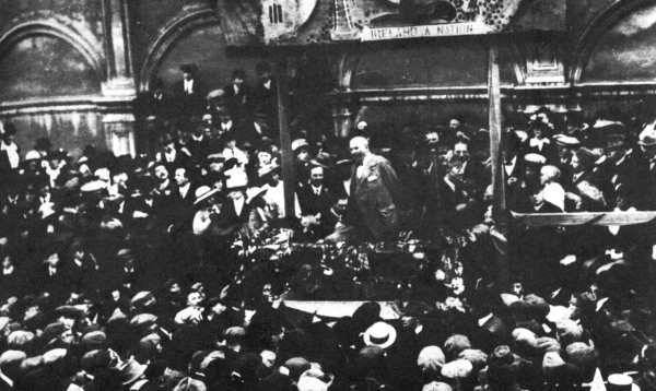 16th Irish Division: Redmond at Wexford  meeting