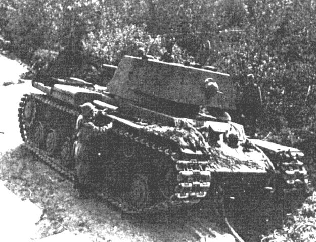 kv1a.jpg (69767 bytes)